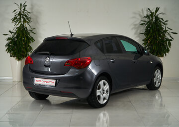 Opel Astra Вид 5