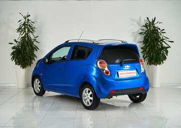 Chevrolet Spark Вид 4
