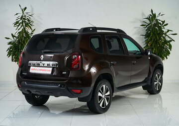 Renault Duster Вид 5