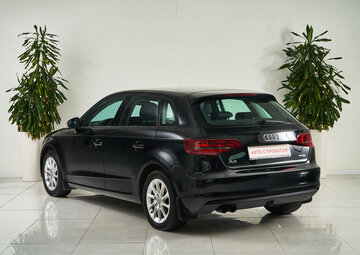 Audi A3 Вид 4