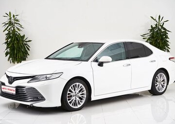 Toyota Camry Вид 1