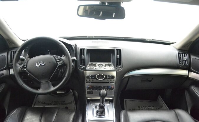 Infiniti G